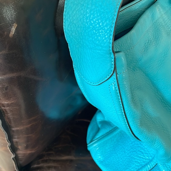 Coach Pebbled Leather Hobo Bag like New - Picture 6 of 10